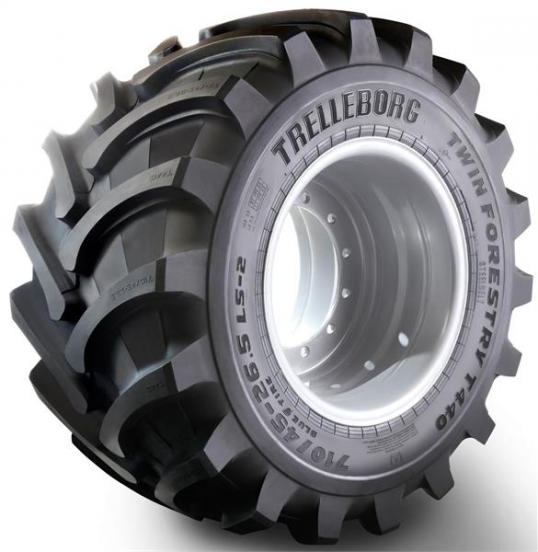 Twin Forestry T440  Trelleborg